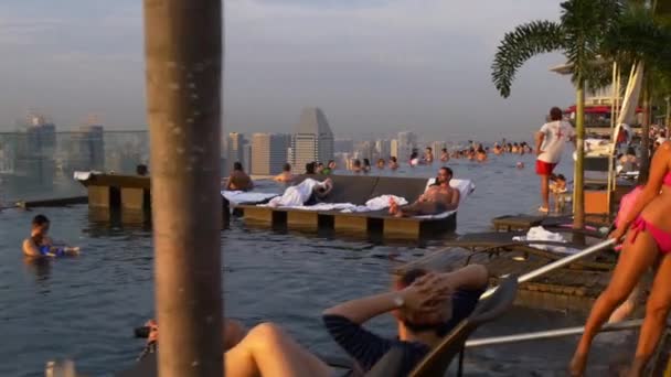 Słynnego marina bay sands hotel — Wideo stockowe