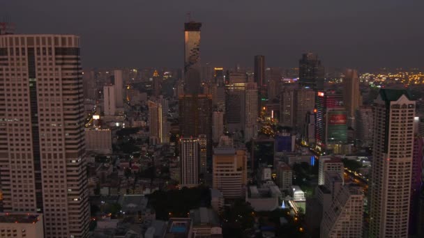 Paesaggio urbano notturno di Bangansas — Video Stock