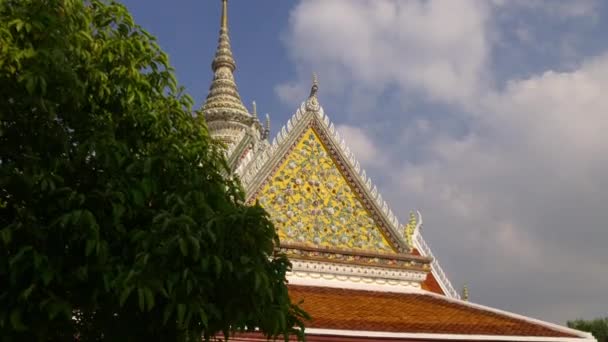 Wat Arun complejo de templos — Vídeo de stock