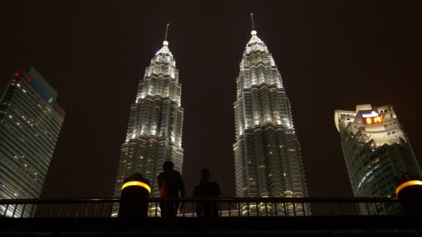 Petronas célèbres tours jumelles — Video