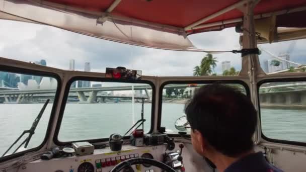 Puerto deportivo bahía turista barco conductor vista panorama 4k time lapse singapore — Vídeo de stock