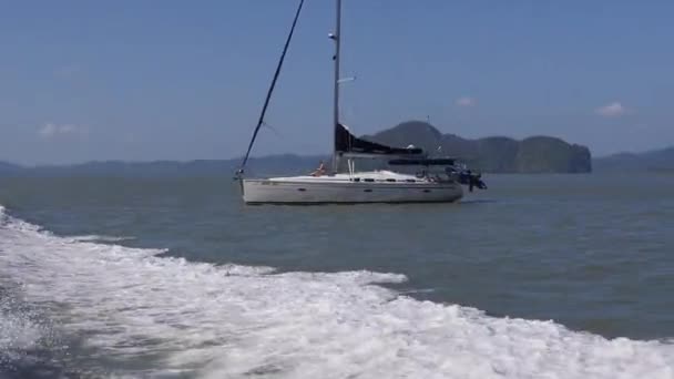 Famosa ilha passeio de barco — Vídeo de Stock