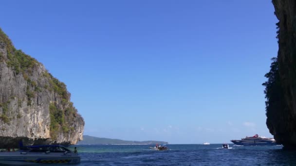 Berühmte Insel-Bootsfahrt — Stockvideo