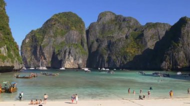 phi phi don Island Beach
