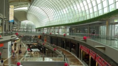 Marina Bay Sands alışveriş merkezinde Shoppes