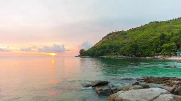 Phuket isola tramonto tempo nai harn spiaggia panorama 4k time lapse Thailandia — Video Stock