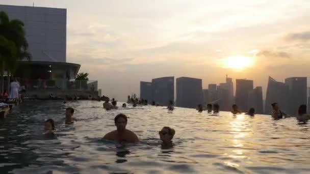 Słynnego marina bay sands hotel — Wideo stockowe