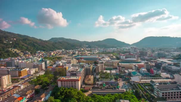 Weergave van patong strand stad — Stockvideo