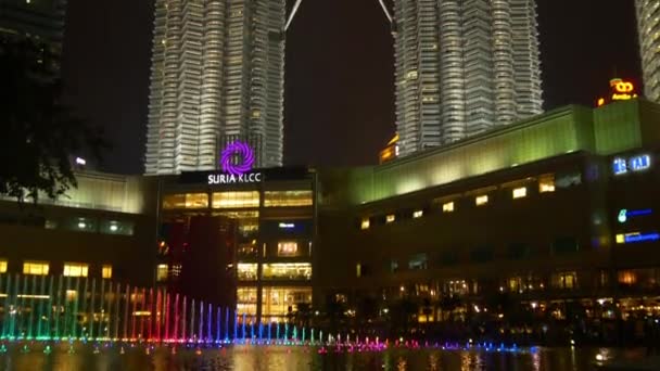 Famous petronas twin towers — Stock Video