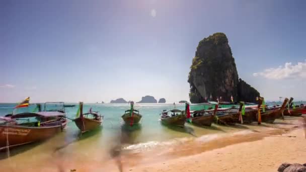 Strand der Insel Phi Phi Don — Stockvideo