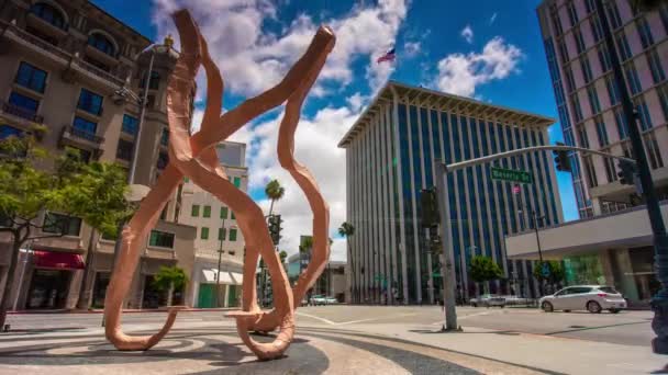 Dirigir tráfego rua monumento — Vídeo de Stock