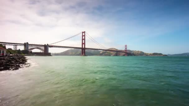 Ponte portão dourado — Vídeo de Stock