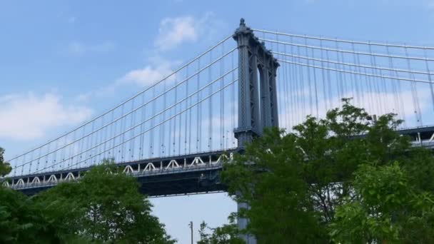 Manhattan bridge dagsljus — Stockvideo