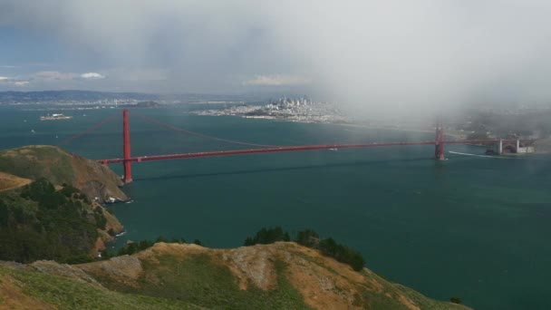 Ponte portão dourado — Vídeo de Stock