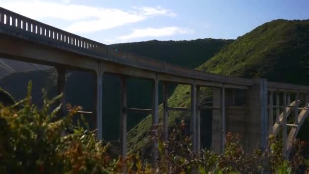 Ponte Bixby vicino a Big Sur — Video Stock