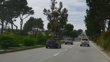 California karayolu üzerinde sürüş