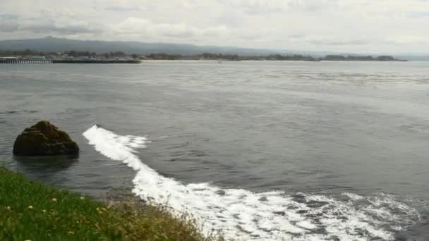 Californië kustlijn langs de Big Sur — Stockvideo