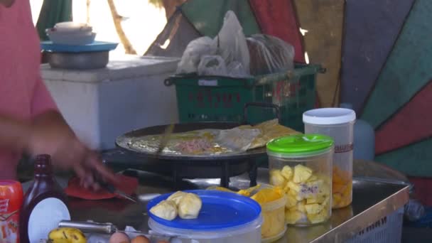 Кухня кафе уличной еды — стоковое видео