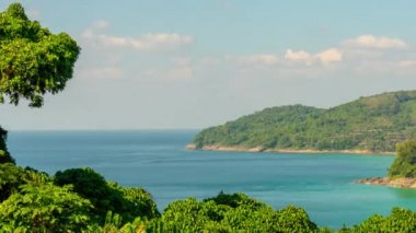 Phuket Adası yaz gün görünümü noktası kıyı şeridi panorama 4 k zaman sukut Tayland