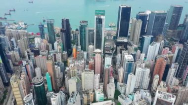 Victoria limanının gündüz manzaralı panoraması, 4k, Hong Kong