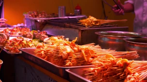 Zbliżenie Słynnego Ulicznego Jedzenia Mieście Qingdao — Wideo stockowe