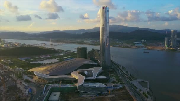 Flygfoto Zhuhai Internationella Kongress Och Utställningscenter Vid Solnedgången — Stockvideo