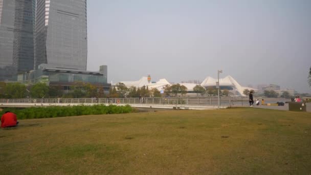 长沙市滨江公园艺术综合体慢动作步行全景4K中国 — 图库视频影像
