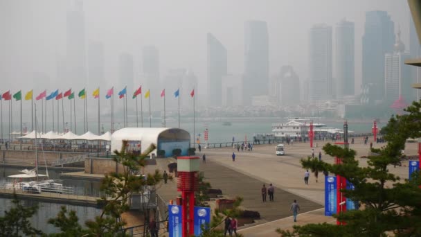Panorama Famosa Bahía Yates Olímpicos Ciudad Qingdao Día Nublado China — Vídeos de Stock