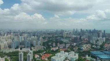 Singapur 'un Sentosa Adası' ndaki havadan mimari manzarası. 