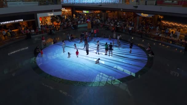 Přeplněný Interiér Slavného Nákupního Centra Singapuru Panorama — Stock video