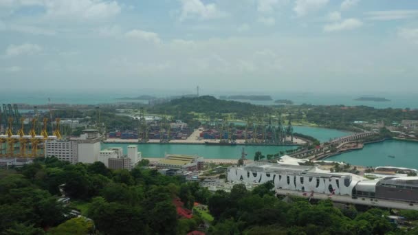 Panorama Aéreo Famosa Bahía Portuaria Isla Sentosa Ciudad Singapur — Vídeo de stock