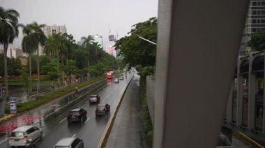 Jakarta City, Endonezya 'da sokak trafiği, gündüz görüşü, 4K 