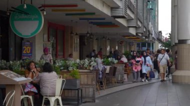 Jakarta City, Endonezya 'daki ünlü alışveriş merkezi, panoramik manzara, 4k 