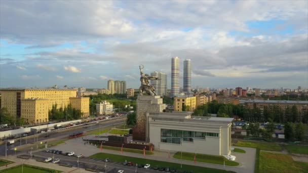 Tempo Noite Moscow Cidade Vdnh Monumento Famoso Paisagem Urbana Aérea — Vídeo de Stock