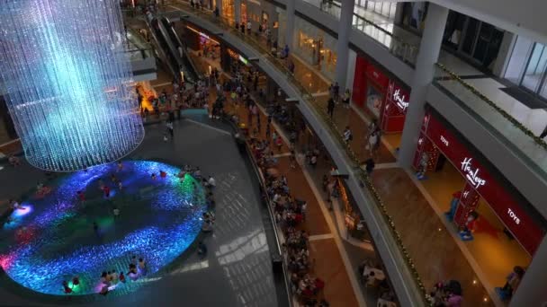 Gedrängtes Interieur Des Berühmten Einkaufszentrums Singapur Panorama — Stockvideo