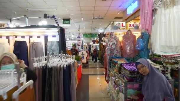 Híres bevásárlóközpont belső Jakarta város, Indonézia, panorámás kilátás, 4k 
