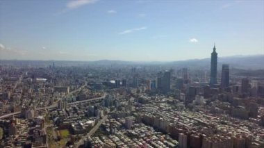 Tayvan güneşli günü Taipei şehir manzarası hava manzarası 4k