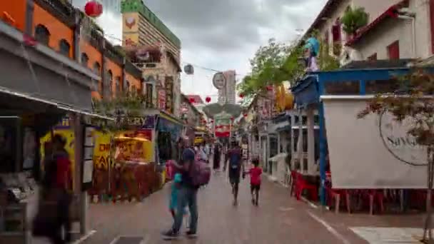 昼間シンガポール市中国の有名な歩行者天国の通りを歩くタイムラプスパノラマ4K — ストック動画