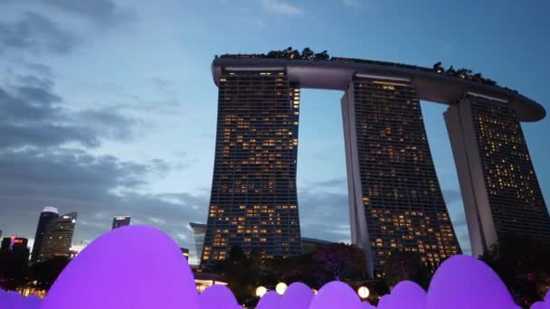 Szürkület Idő Singapore Város Híres Kerti Tojás Telepítés Timelapse Panoráma — Stock videók