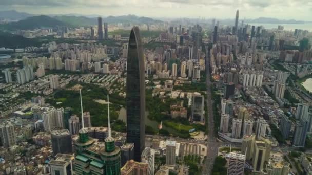 Shenzhen Paisaje Urbano Día Soleado Kk100 Edificio Antena Panorámica Inclinación — Vídeo de stock