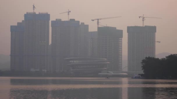 Twilight Changsha Oraș Lakeside Bay Apartament Complex Construcție Modernă Dig — Videoclip de stoc