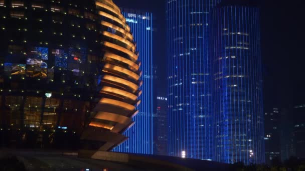 Hangzhou Ciudad Centro Noche Iluminación Famoso Hotel Moderno Frente Panorama — Vídeo de stock