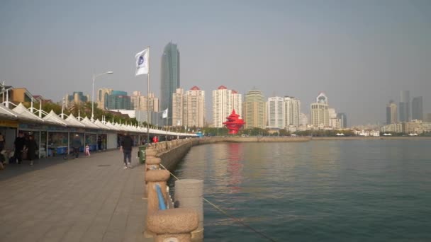 Qingdao Stadt Innenstadt Sonniger Tag Berühmte Touristen Olympische Wanderbucht Panorama — Stockvideo
