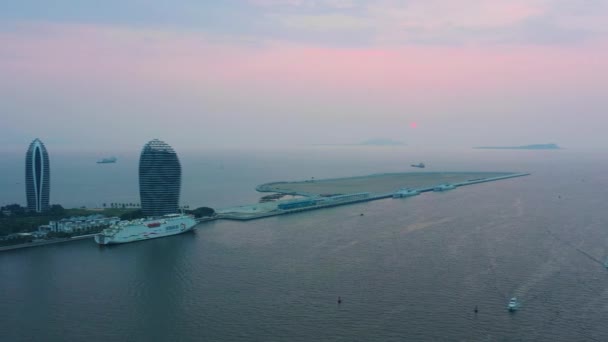 Panorama Aéreo Paisagem Urbana Ribeirinha Sanya Ilha Hainan China — Vídeo de Stock