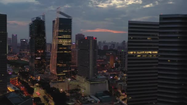 Panorama Aéreo Sobre Tráfico Urbano Del Centro Singapur — Vídeos de Stock