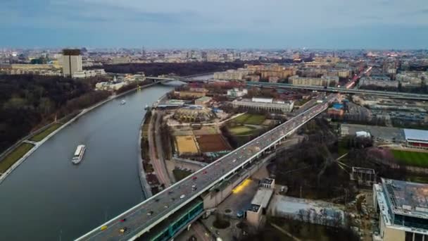 莫斯科市上空的黄昏 街道交通 空中城市景观 俄罗斯 — 图库视频影像