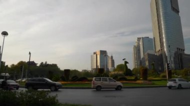 Nanjing şehrinde sokak trafiği, Çin, 4k panorama  