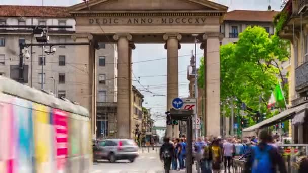 Milan City Talya Sokak Trafiğinin Hızlandırılmış Manzarası — Stok video