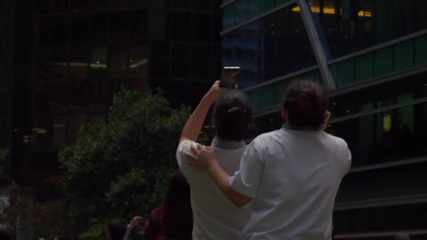 Día Tiempo Singapore Ciudad Centro Lleno Gente Cuadrado Eclipse Solar — Vídeos de Stock