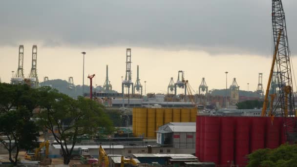 Pôr Sol Singapore Cidade Construção Industrial Quintal Telhado Porto Distrito — Vídeo de Stock